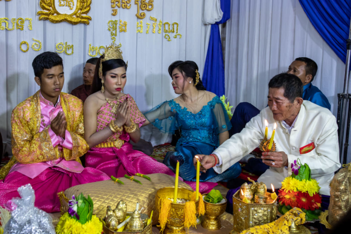 Photo documentaire d'un mariage cambodgien